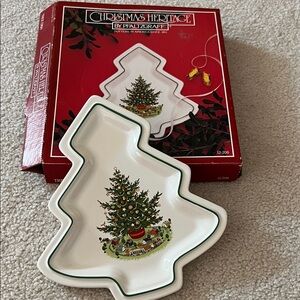 Pfaltzgraff Hertitage Christmas Tree-Shaped Dish
